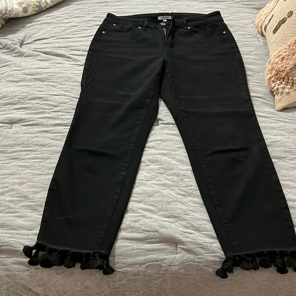 Size 10. Great condition. John Mark brand cropped black jeans with tassel trim